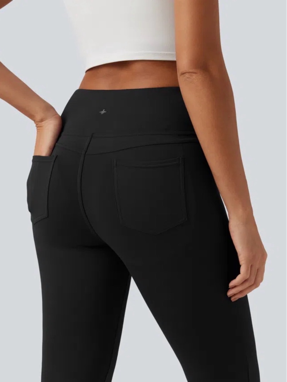 Halara Flare Leggings with back pockets petite medium